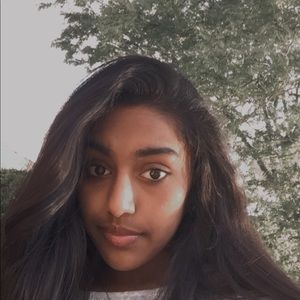 Meet your Posher, Claira